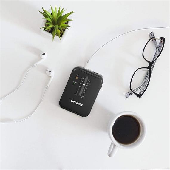 Sangean SR32 Radio AM/FM de bolsillo con auricular