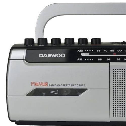 Daewoo DW1107  Radio Cassette AM/FM Pila y Corriente