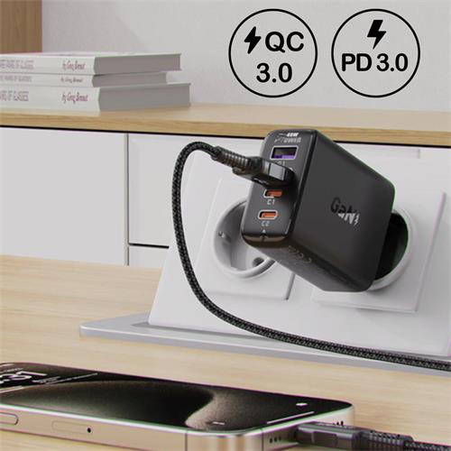 Cargador USB-C  Acefast A61 PD45W GaN 2x USB-C+ 2x USB-A Negro