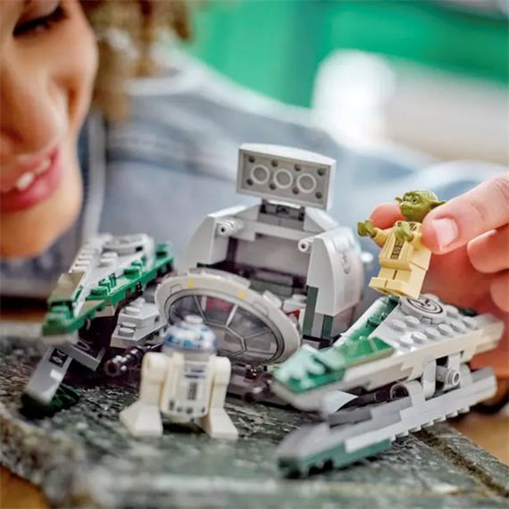 LEGO 75360 Nave Caza Estelar Jedi del Maestro Yoda Starfighter Star Wars