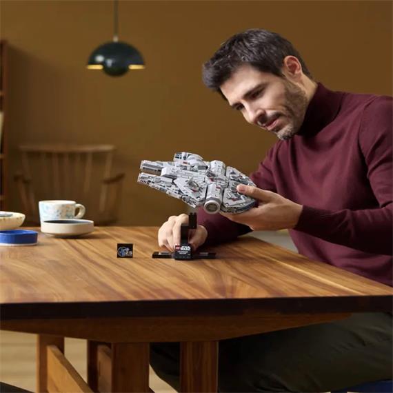 LEGO 75375 Halcón Milenario