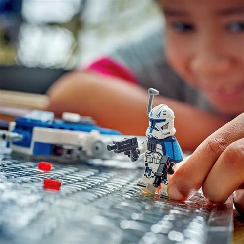 LEGO 75391 Microfighter: Ala-Y del Capitán Rex