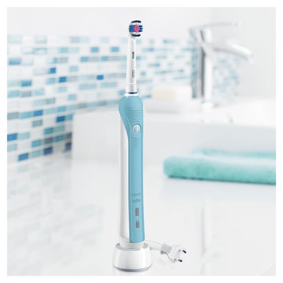 Braun Oral-B Cepillo Pro770 3D White + 2 Cabezales (D16.524.1U)