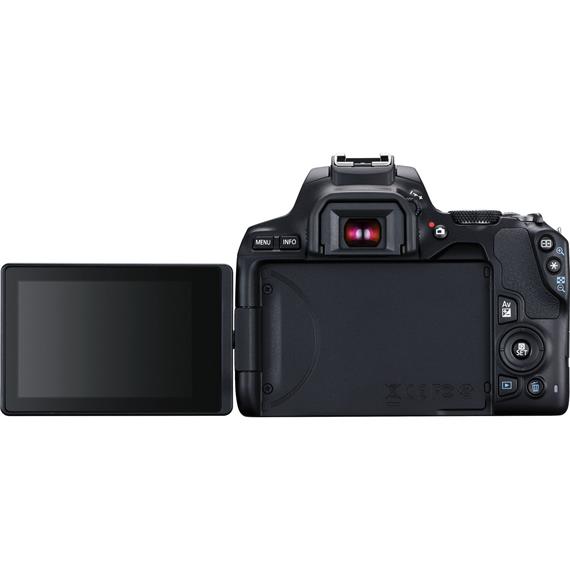 Canon EOS 250D  EF-S 18-55mm DCIII con Funda y Tarjeta