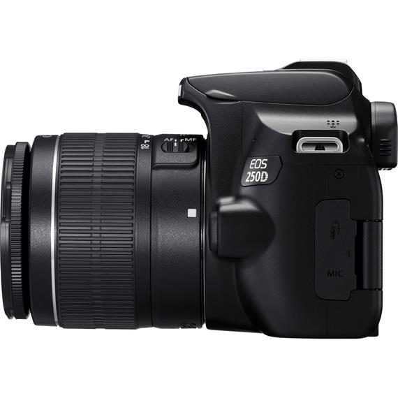 Canon EOS 250D  EF-S 18-55mm DCIII con Funda y Tarjeta