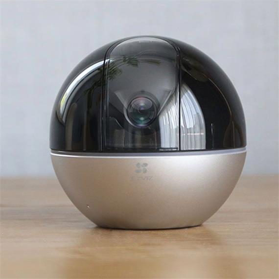 Ezviz E6 3K Cámara de Seguridad Interior 360º Wifi con detección de mascotas