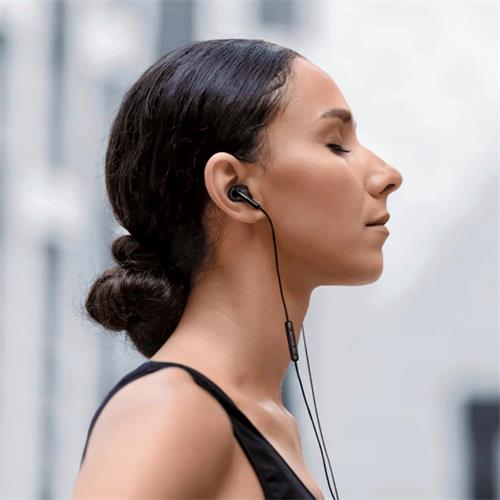 Xiaomi Auriculares con conexión USB-C Negro (BHR8930GL)