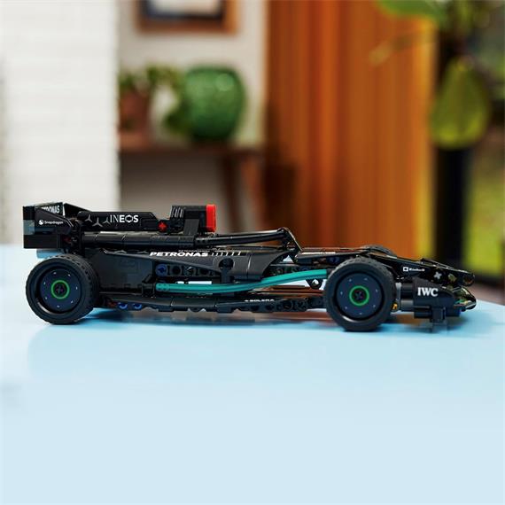 LEGO 42165 Mercedes AMG F1 W14 E Performance Pull-Back