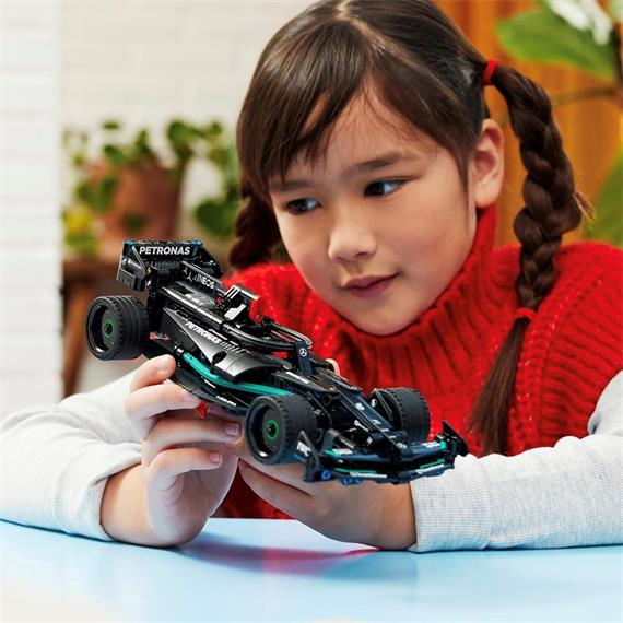 LEGO 42165 Mercedes AMG F1 W14 E Performance Pull-Back