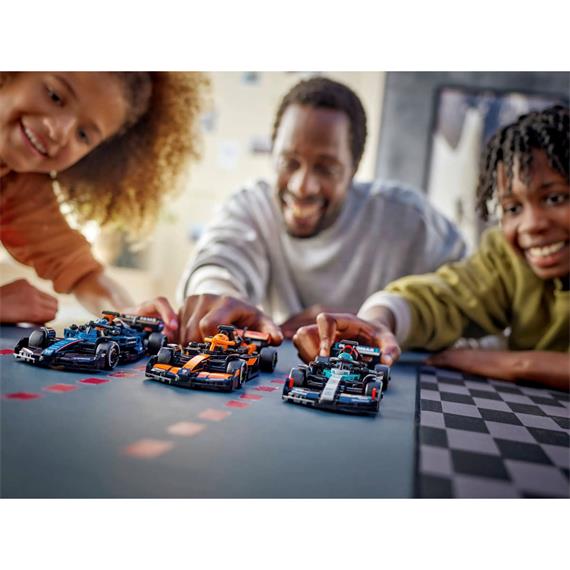 LEGO 77251 McLaren F1 Team MCL38 Race Car