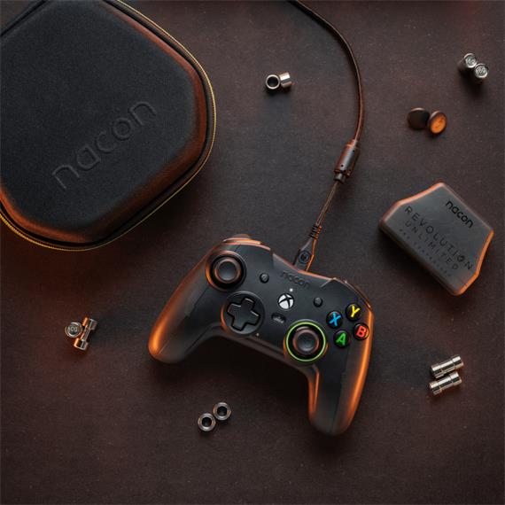 Nacon Revolution X Pro Controller Mando para XBOX y PC  (XBXREVOLUTIONX)