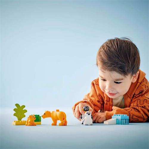 LEGO 10442 Wild Animal Families: Penguins & Lions