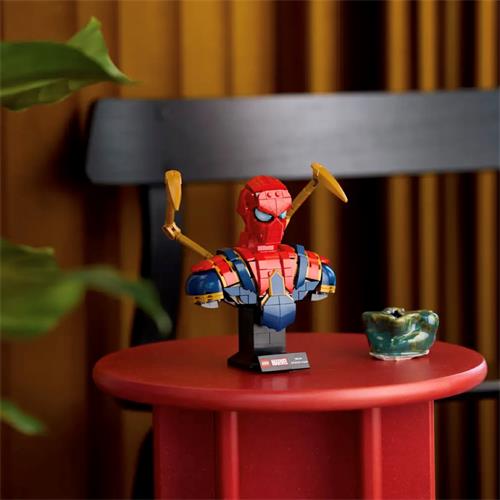 LEGO 76326 Busto de Iron Spider-Man