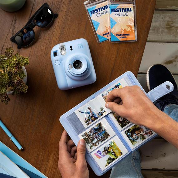 Fujifilm Instax Mini 12 Cámara Instantánea Kit Regalo Pastel Blue