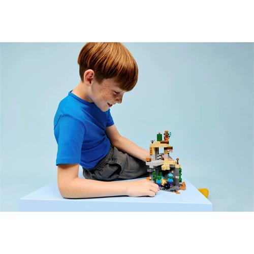 LEGO 21587 La Mazmorra de Zombis