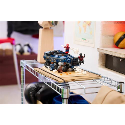LEGO 76349 Spider-Man Prison Transport Chase