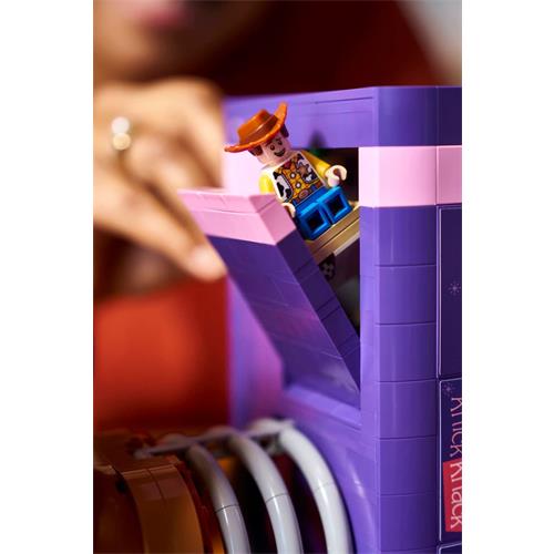 LEGO 43301 Toy Story Slinky Dog Bookends