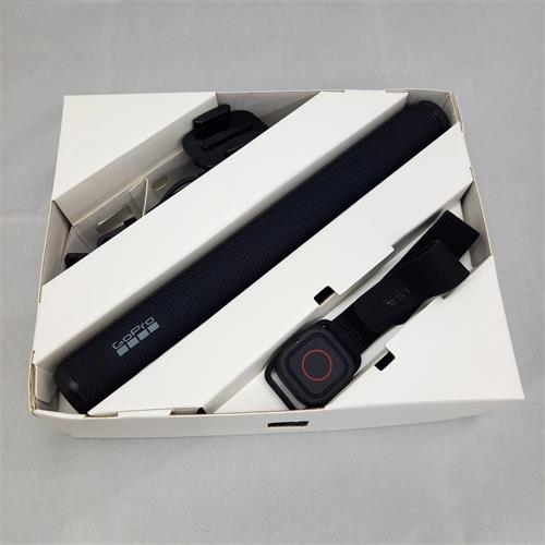 GoPro Extension Pole + Mando Obturador Sumergible (AGXTS-002-VS)