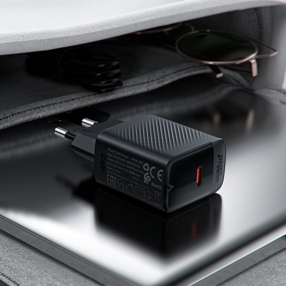 Cargador USB-C Acefast A82 PD20W GaN + Cable USB-C 1,2 Metros Negro