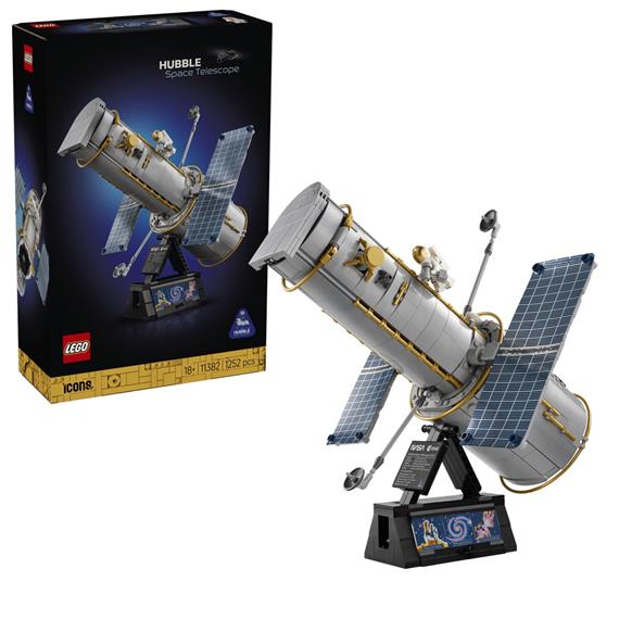 LEGO 11382 Hubble Space Telescope